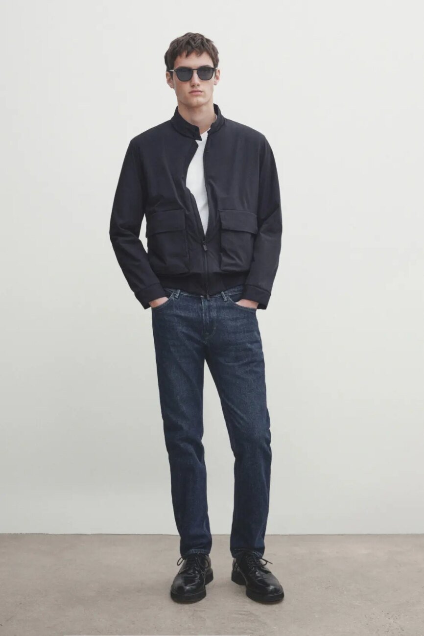 slim-fit-enzymatic-jeans